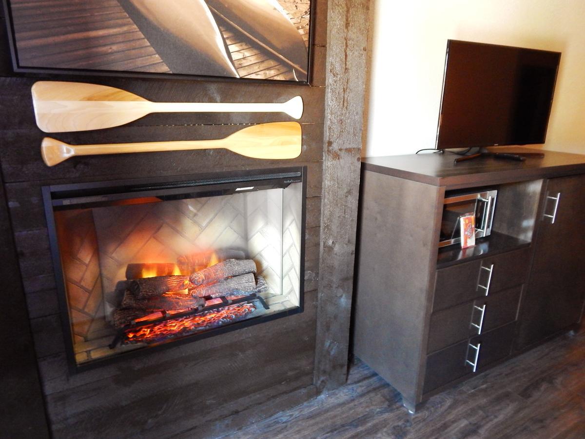 Copper River Inn Fort Frances Buitenkant foto